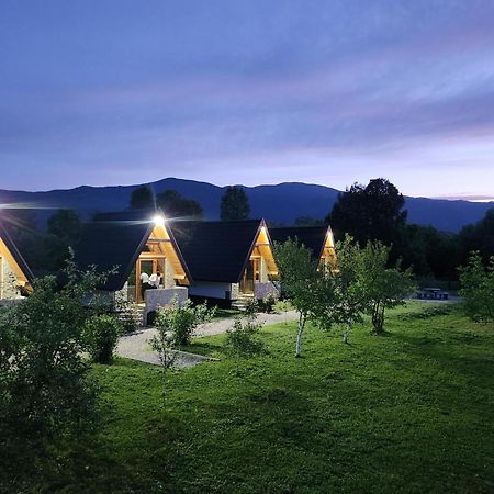 Resort La Familia Бихач Экстерьер фото